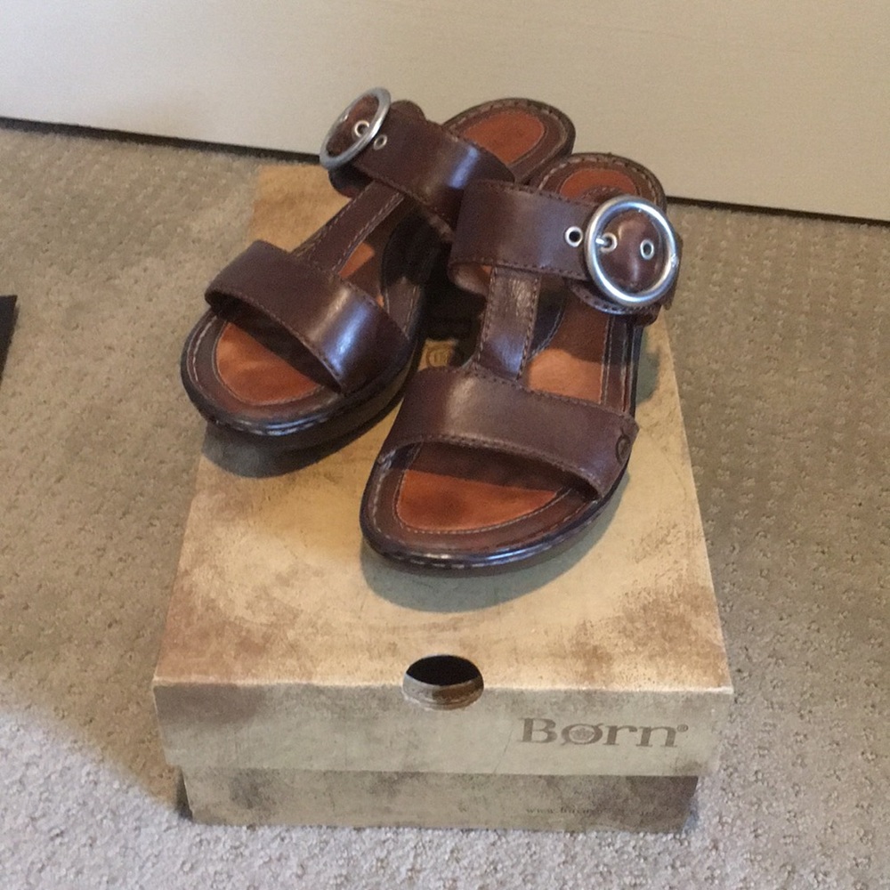 COPY - Born sandals